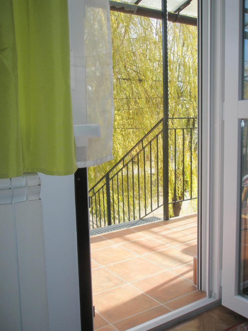 Helga Vendeghaz Hotel Budaörs Екстериор снимка