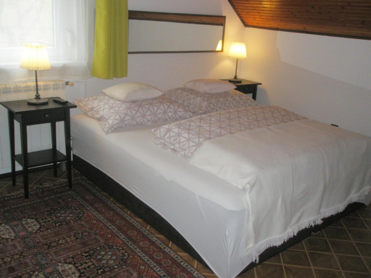 Helga Vendeghaz Hotel Budaörs Екстериор снимка